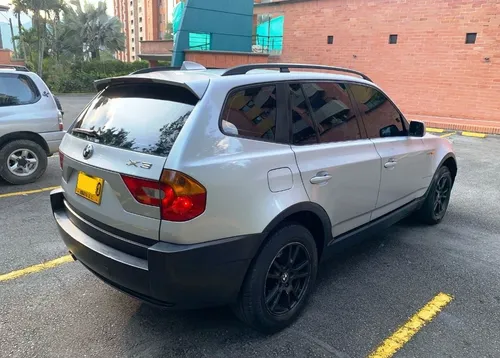 BMW X3 E83 2.5i MT
