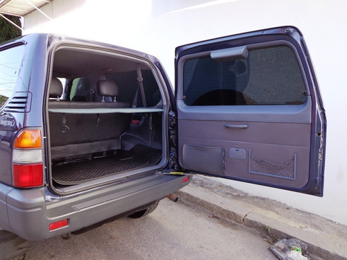 Imagen 13 de 18 de Toyota Meru 2008 4x4 Sincrónico