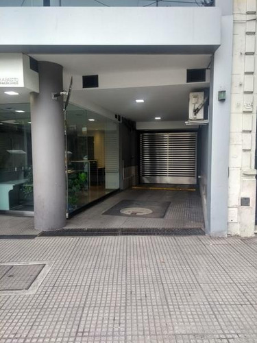 Imagen 2 de 8 de Cochera - Abasto