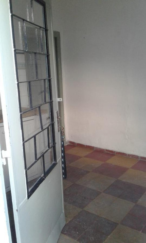 Imagen 3 de 14 de Casa En Venta De 3 Dormitorios Con Renta En La Teja, Montevideo