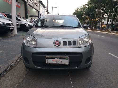 Fiat Uno Uno Vivace 1.0 8V (Flex) 4p