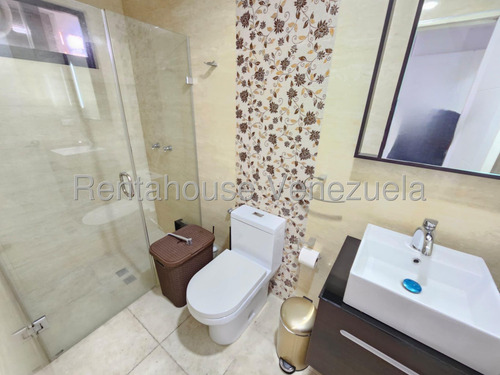 Apartamento En Venta En La Soledad Maracay 25-12181 Irrr
