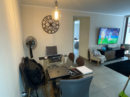 Arriendo 2d+2b+e Con Patio En Plaza Ñuñoa, Cercano Metro