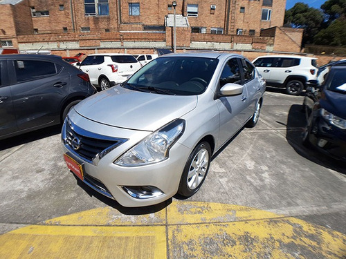 Nissan Versa 2015