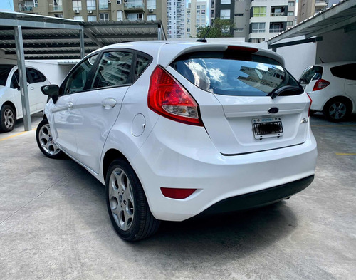 Ford Fiesta Kinetic Design 1.6 Design 120cv Titanium 2013