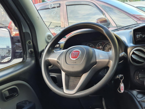 Imagem 5 de 7 de Fiat Doblo Essence 1.8 7l Flex Mec