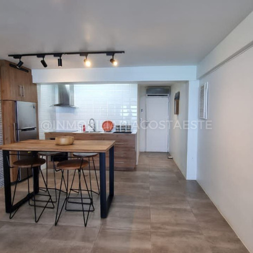 Imagen 4 de 9 de En Venta Apartamento En Playa Grande Ref 1465