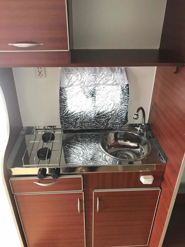 Imagen 10 de 22 de Casa Rodante Acapulco 570 Okm Nueva 5/6 Personas