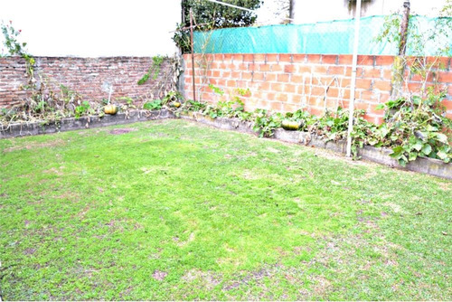 Casa 3 Dormitorios En Venta City Bell Gran Parque
