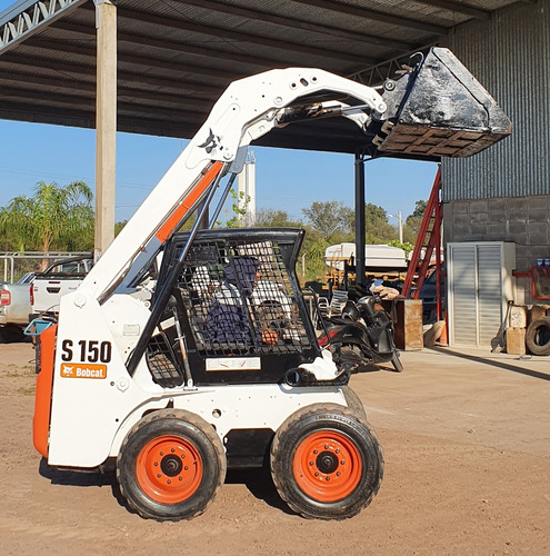 Minicargadora Bobcat S150