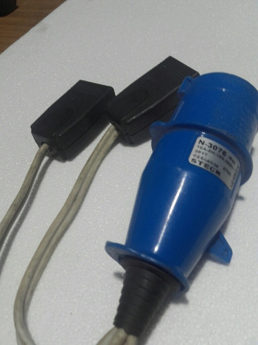 Adaptador,industrial De 16a- Doble Toma 3l