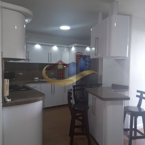 Imagen 3 de 11 de Apartamento A La Venta En Tanaguarena De 2 Hab. 3 Baños Ref 949