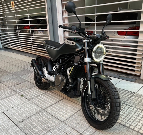 Imagen 9 de 12 de Husqvarna Svartpilen 401 2021 Con Quickshifter!