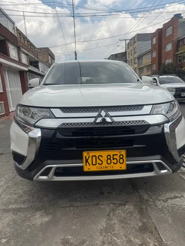 Mitsubishi Outlander 2.4 Kaiteki