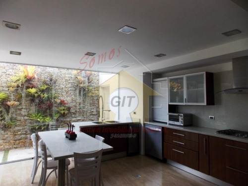 Imagen 11 de 14 de Mh Casa En Venta Guaparo Calle Cerrada