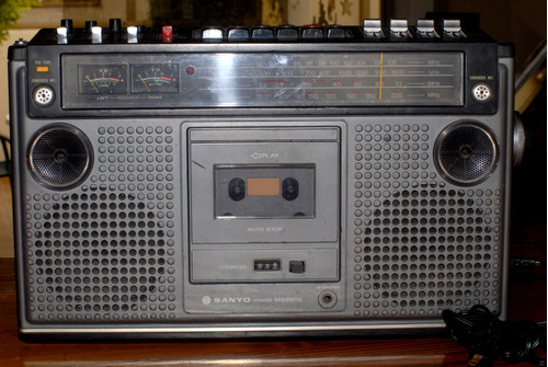 Radio Cassette Sanyo M9980k (para Repuesto Y/o Reparación)
