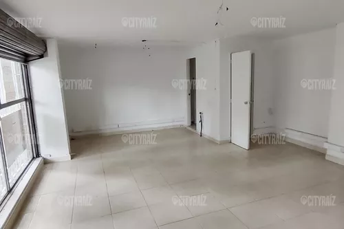 Local En Arriendo En Medellín Los Colores. Cod 12727