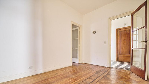 Venta Departamento 3 Ambientes Antiguo Con Balcón Ex Pasaje Peluffo Almagro