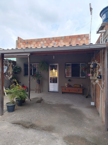 Imagem 3 de 13 de Casa No Bairro São Pedro - Esmeraldas - Ca00340 - 70230916
