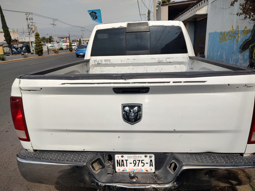Dodge Ram 2500 5.7 Pickup Crew Cab Slt 4x2 Mt