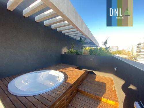 Departamento De Categoria Con Terraza Privada, Jacuzzi, Parilla Y Piscina En El Complejo! A Metros De Bunge E Intermedanos