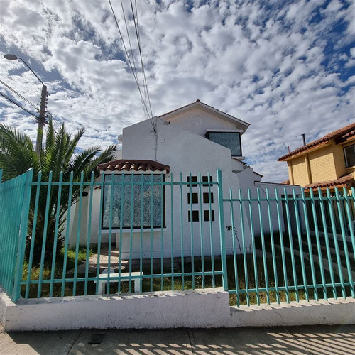 Casa Esquina En El Milagro 2, La Serena