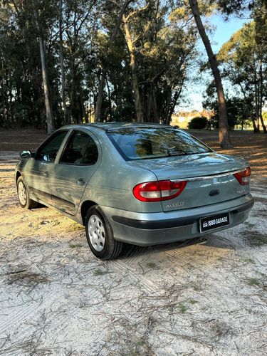 Renault Megane 1.6 Rt