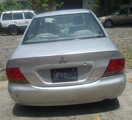 Imagen 8 de 8 de Mitsubishi Lancer