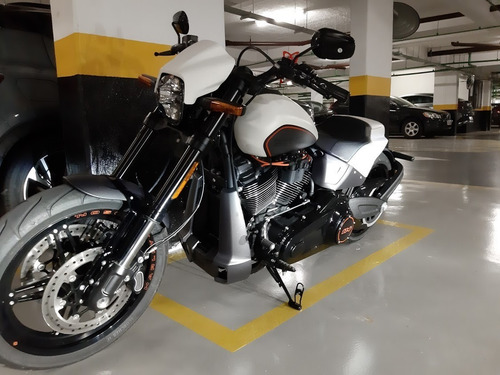 Imagem 9 de 11 de Harley Davidson Fxdr 114