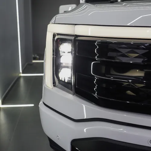Ford F-150 Lightning (blindaje 2+)