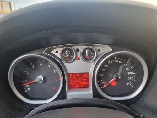 Ford Focus Sedan Ford Focus Sedan GLX 2.0 16V (Flex)