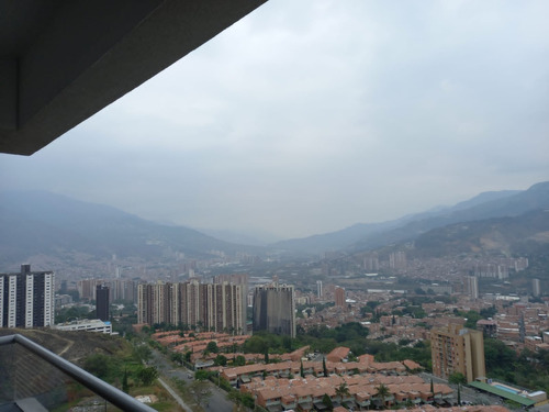  Super Apartamento En El Limite Entre Medellin Y Bello, Gran Vista De 270 Grados Hacia La Ciudad, Excelentes Acabados, Gran Terraza.