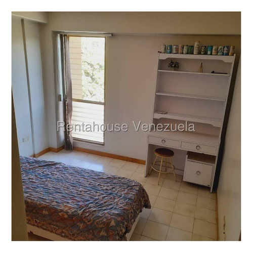 Apartamento En Alquiler Macaracuay 25-24178