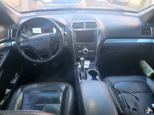 Version Full Sport 3 Filas De Asientos En Piel 4x4
