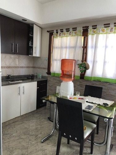 Imagen 4 de 14 de Casa En Venta En Lanus Oeste