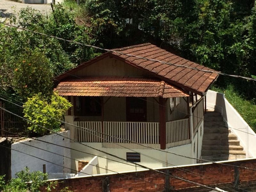 Imagem 2 de 3 de Casa Em Blumenau - Garcia - 842