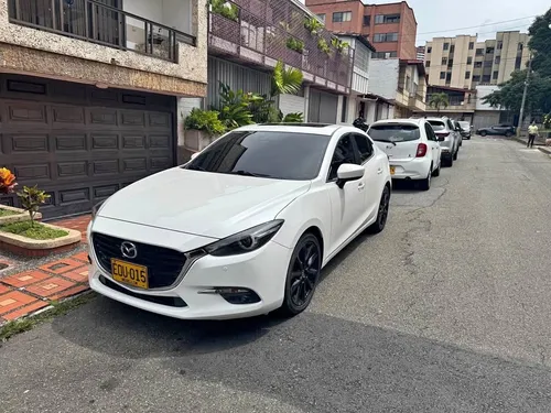 Mazda 3 2.0 Grand Touring At