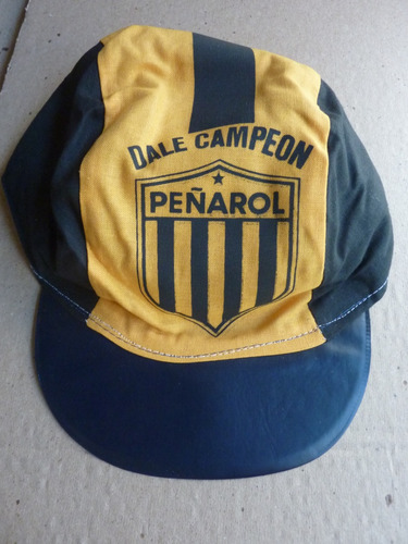 Antiguo Gorro De Cancha De Peñarol De Uruguay  