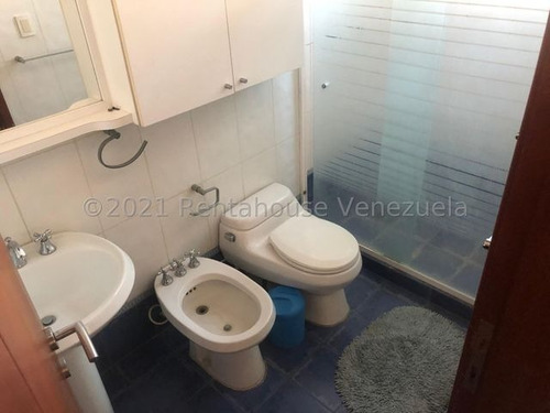 Imagen 22 de 26 de Casa En Venta Altos De Guataparo 22-12847 Gerardo Guillen Rent A House