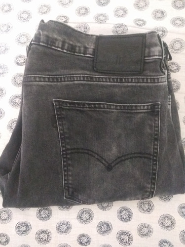 Jeans Levi's 541, Talla 34w-30l. Usado. Importado.