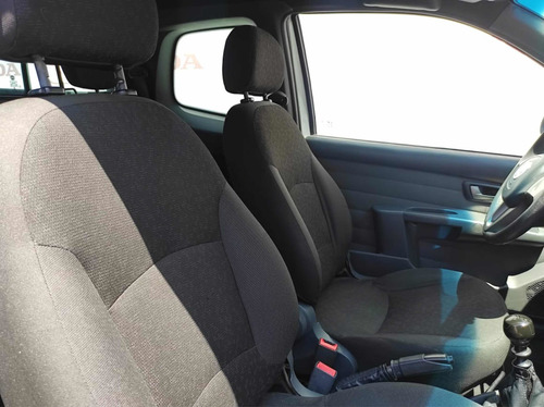 Imagen 11 de 14 de Dodge Ram 700 Cab Ext