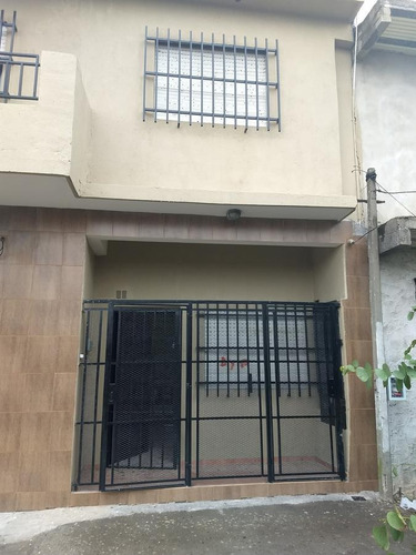 Edificio Comercial En Venta En Gregorio De Laferrere
