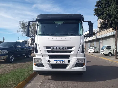 Iveco 300