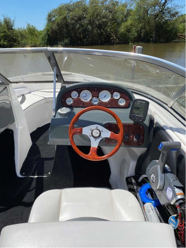 Imagen 14 de 20 de Quicksilver 1800 130hp