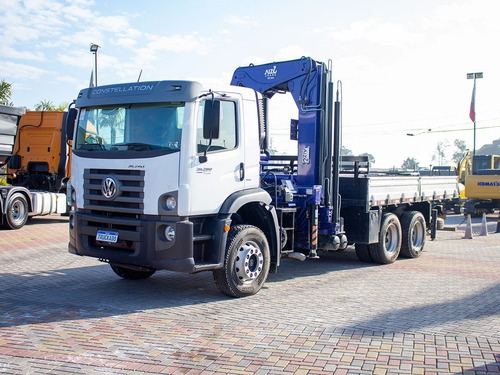 Imagem 6 de 21 de Vw 26280 Manual 6x4 Com Munck Aiz 45.000 2021 =iveco, Scania