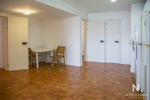 Apartamento En Venta En Zona Privilegiada