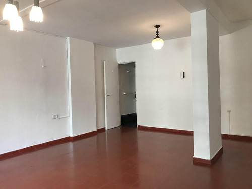 Oficina En Alquiler- La Plata