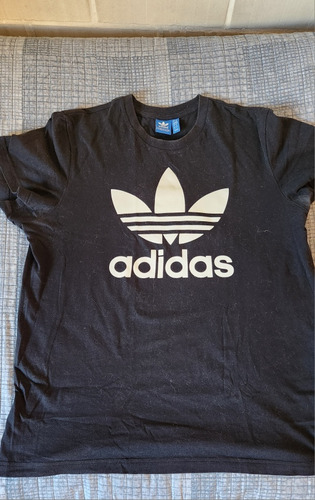 Polera adidas Original Negra