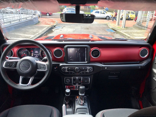 Imagen 12 de 15 de Jeep Gladiator Rubicon 2023