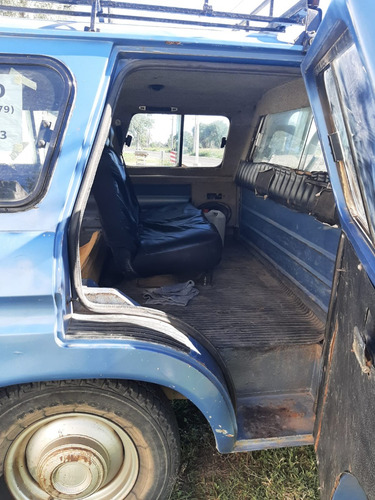 Ford F-100 3.6 Std